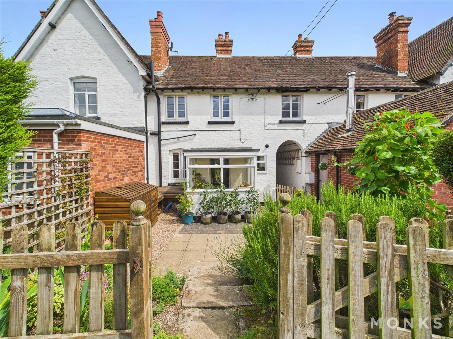 3 Model Cottages, Shrewsbury, SY4 4BW SSTC 3 Model Cottages, Shrewsbury, SY4 4BW SSTC